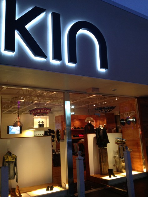 Kin Los Angeles